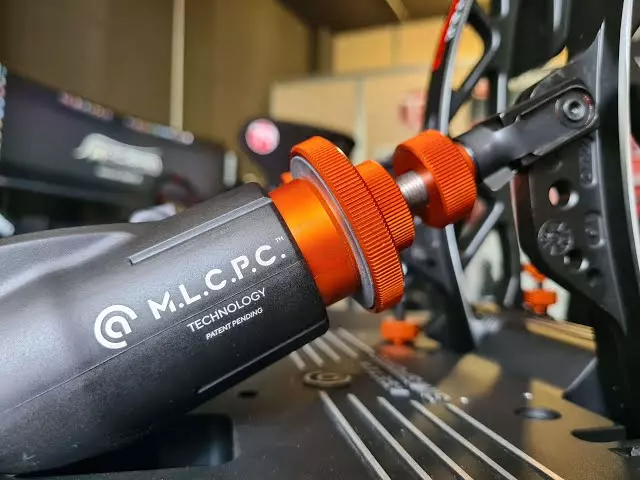 Analisi Asetek Forte