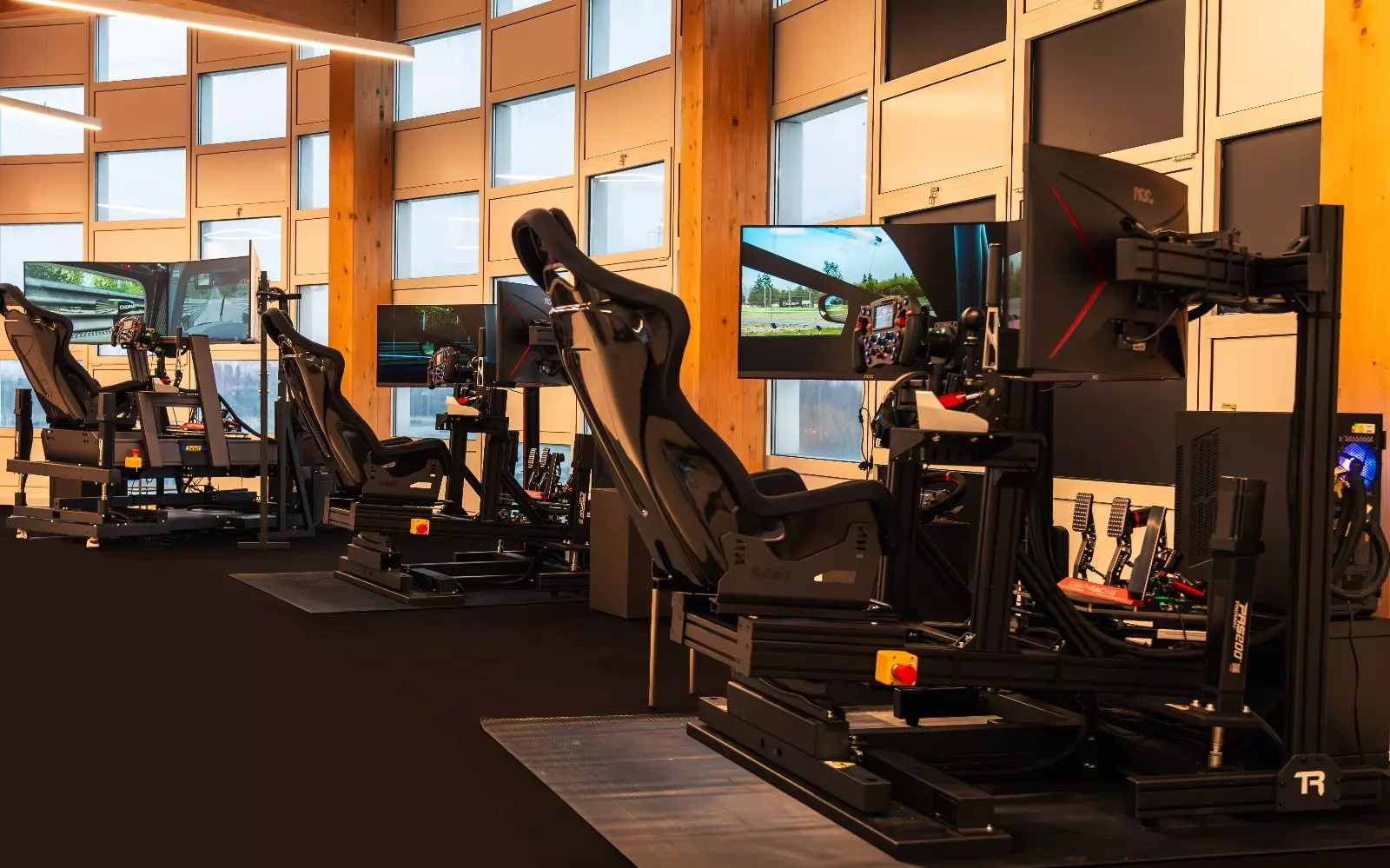 SIMAGIC DRIVING SIMULATION CENTER